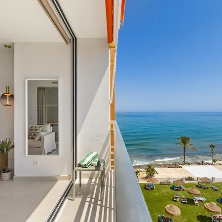 Azure Horizon - Luxury Sea View Torremolinos
